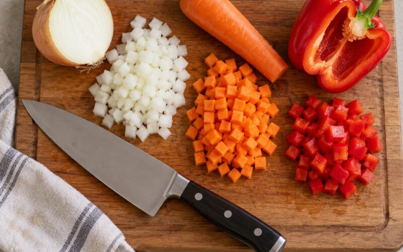 How to Cut Vegetables Faster With Better Knife Skills in 2026