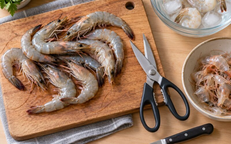 How to Peel and Devein Shrimp Quickly: 3 Methods (2026)